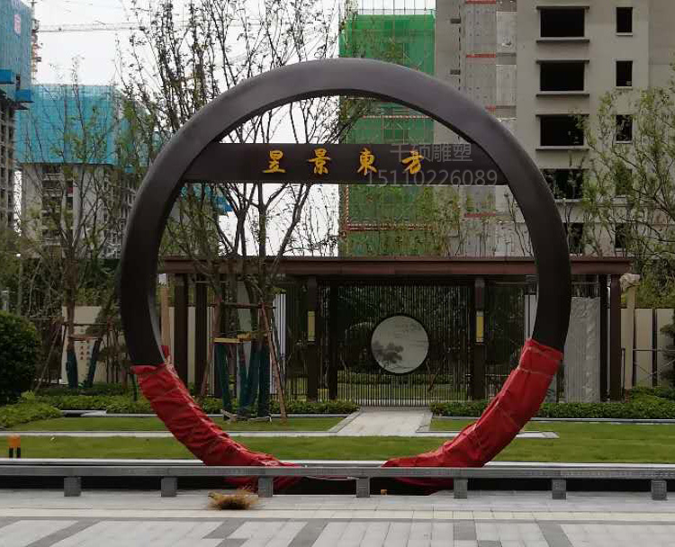 山東德州不銹鋼圓環(huán)雕塑(圖3)